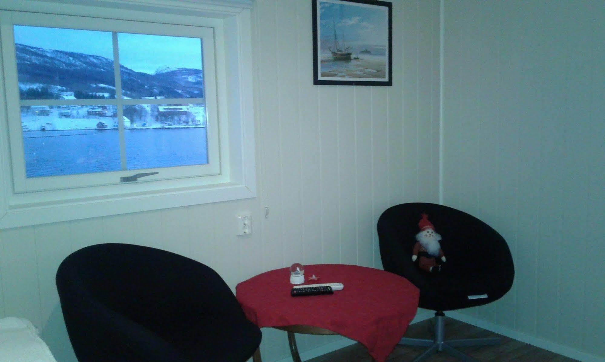 Furoy Hotel Apartments And Boating Sorreisa المظهر الخارجي الصورة